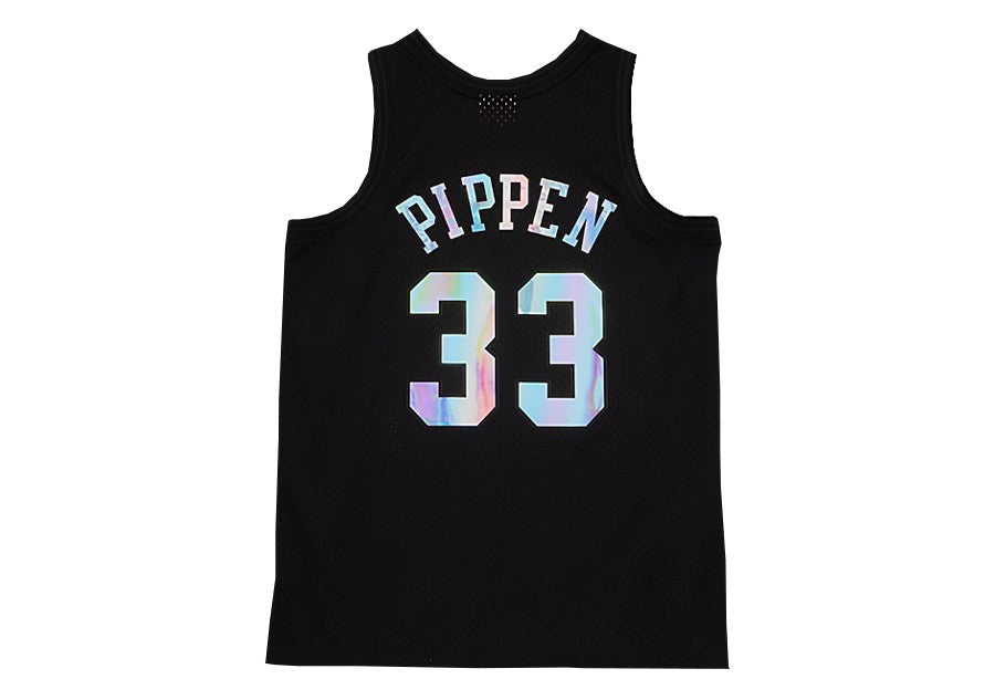 Scottie Pippen 1997/1998 NBA Iridiscent NBA Authentic Jersey Mitchell & Ness