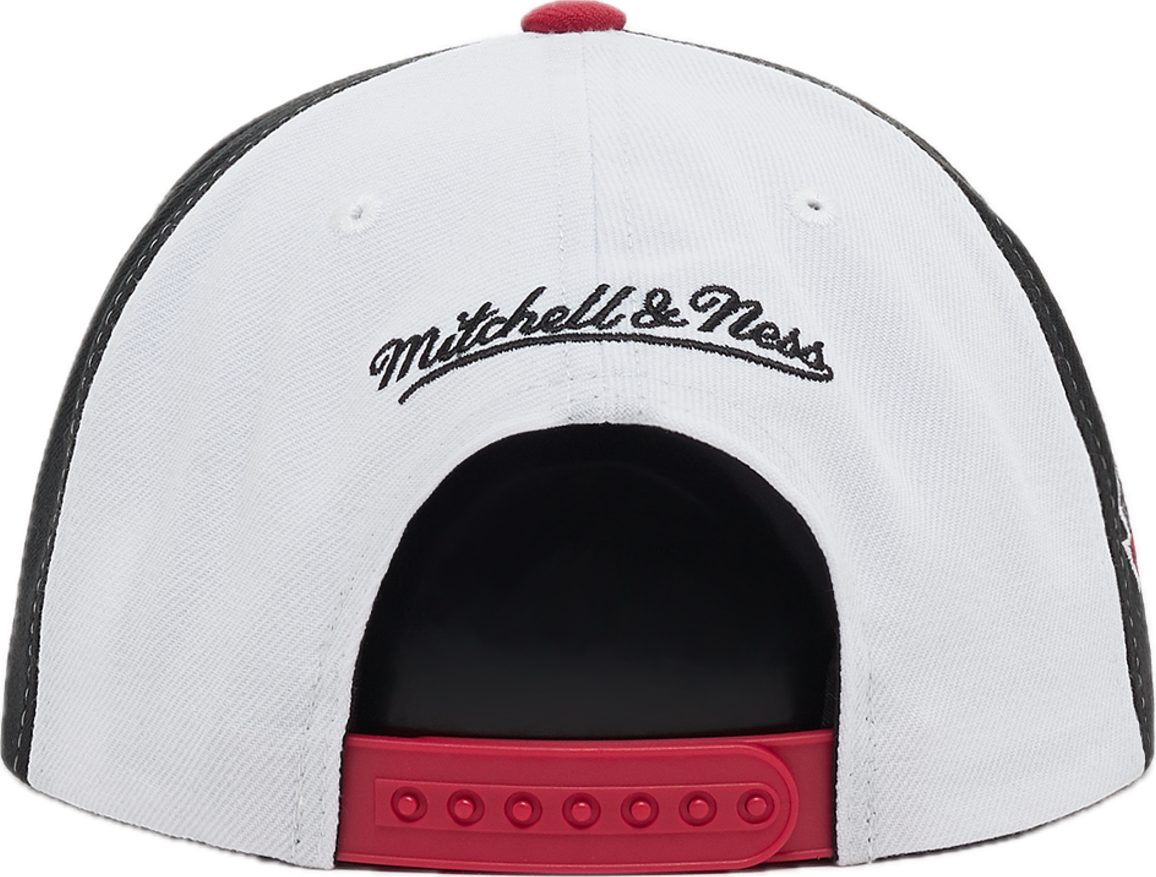 Mitchell&Ness NBA Core I Snapback – Chicago Bulls