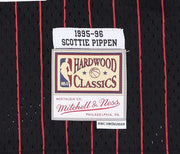 Scottie Pippen Chicago Bulls 1995/1996 NBA Authentic Jersey Mitchell & Ness