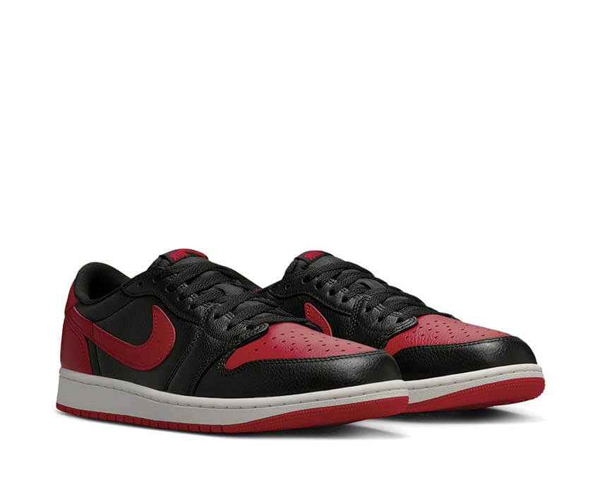 Air Jordan 1 Retro Low OG 'Banned'