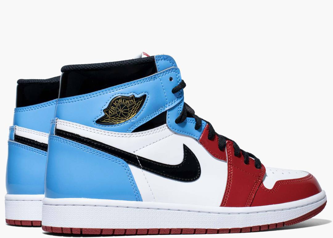 Air Jordan 1 Retro High Fearless "UNC Chicago"