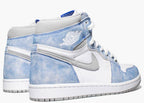 Air Jordan 1 Retro High OG Hyper Royal