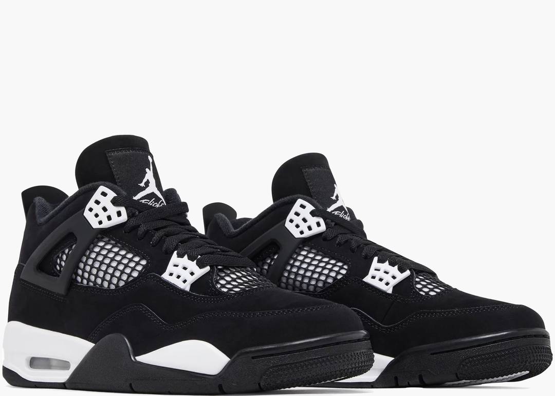 Air Jordan 4 Retro "White Thunder"