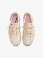 Air Jordan 1 Retro Low OG SP Travis Scott “Shy Pink”