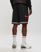 Mitchell&Ness Swingman Shorts – Chicago Bulls (Black)