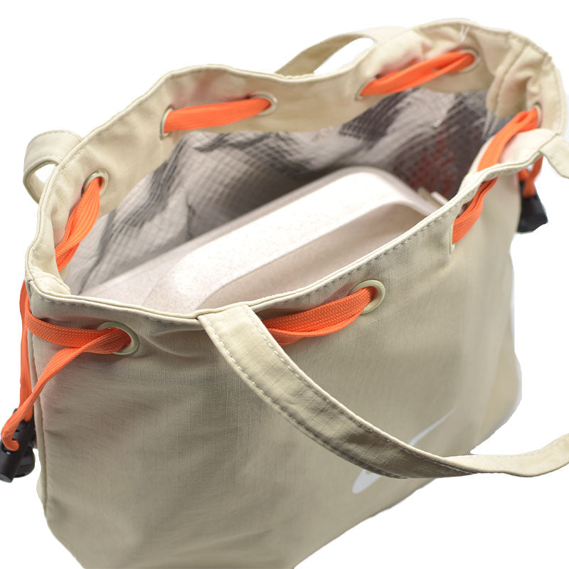 Nike Exclusive Lunchbox