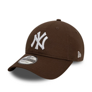 New Era NY Yankees Dark Brown