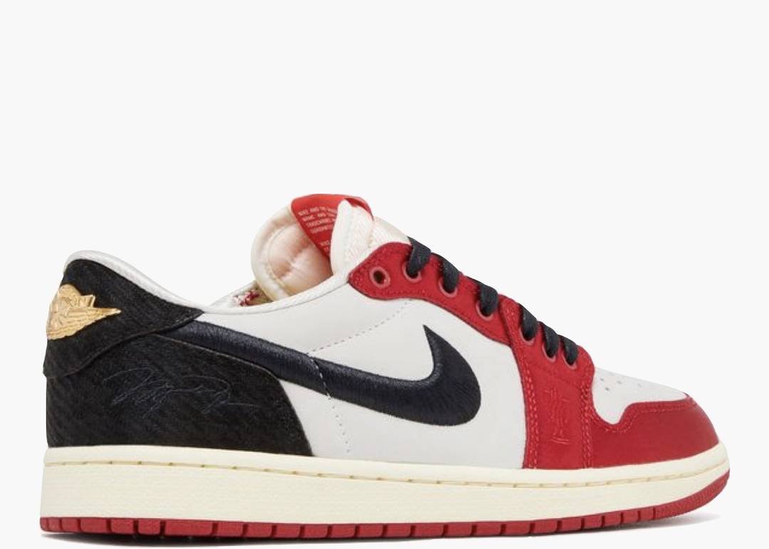 Air Jordan 1 Retro Low OG Trophy Room Away